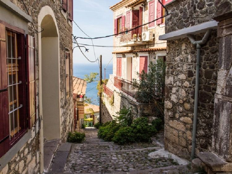 Singlereis Zon, Zee en Strand op Lesbos