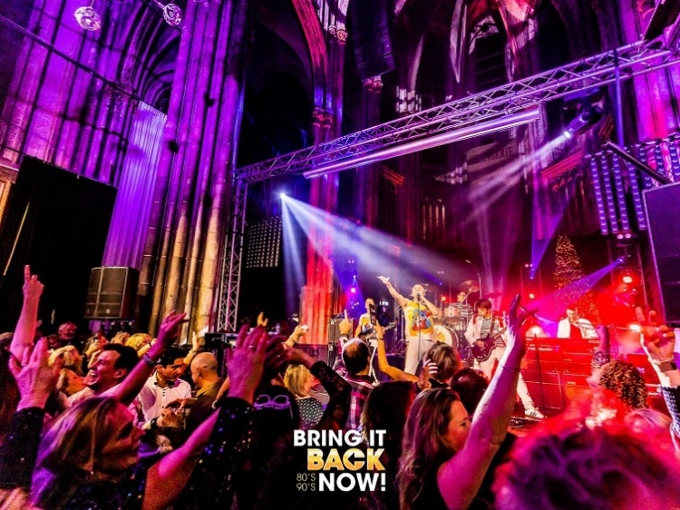 Singlereis Genieten tijdens de feestdagen in Den Bosch incl. 80’s en 90’s party