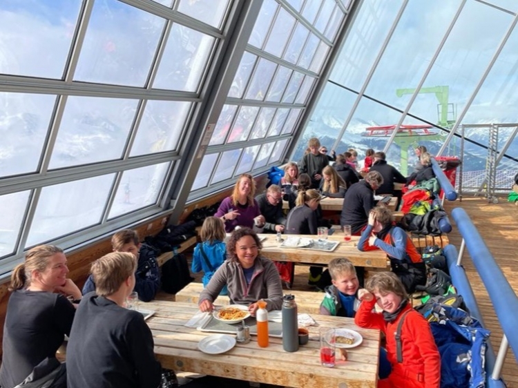 Eenoudervakantie Sneeuwplezier in Axamer Lizum