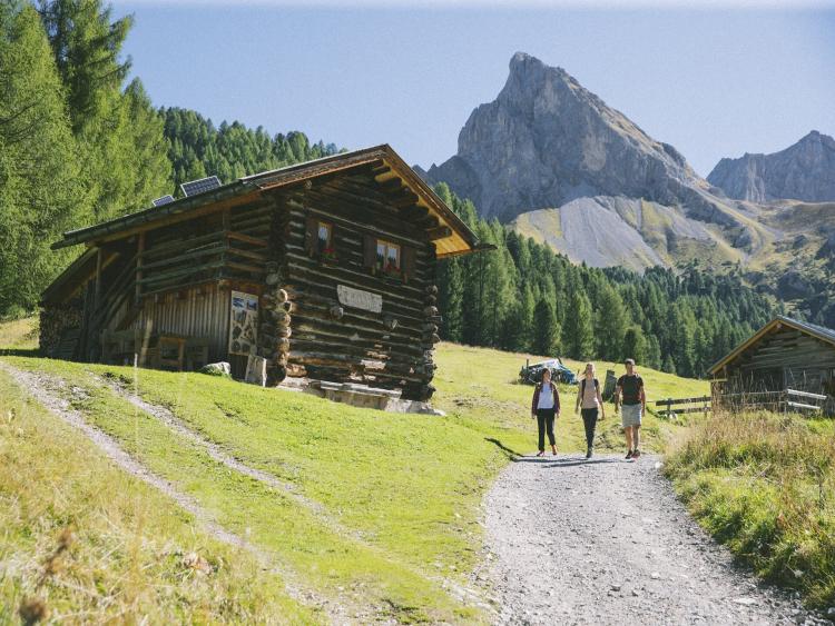 Singlereis Wandelvakantie Huttentocht in de Dolomieten