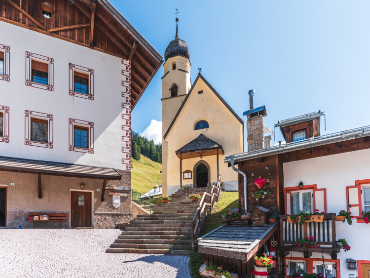 Singlereis Wandelvakantie Huttentocht in de Dolomieten