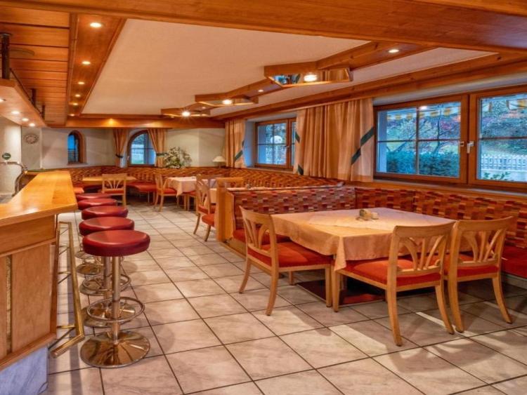 Eenoudervakantie Wintersport in Brixen im Thale, Oostenrijk