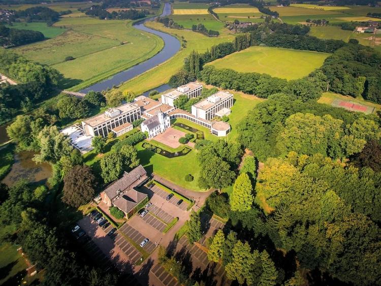 Singlereis Oud & Nieuw Event (HBO-WO) In St. Michielsgestel