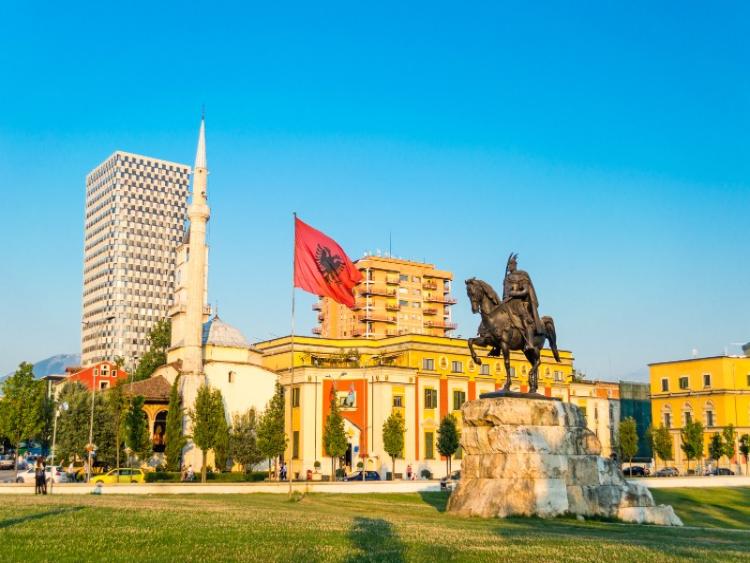 Dag 1 -  Aankomst Tirana - Shkodër