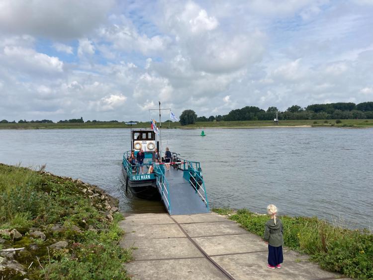 Singlereis Er even tussenuit Tussen Maas en Waal