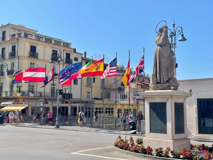Singlereis Genieten van Zon en Cultuur Golf van Napels