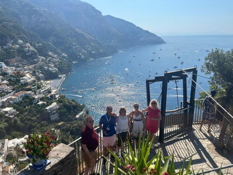 Singlereis Genieten van Zon en Cultuur Golf van Napels