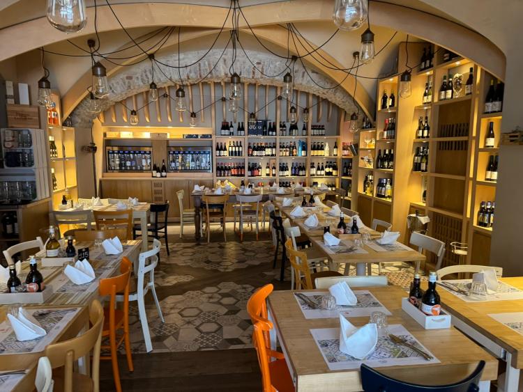 Singlereis Genieten van Zon en Cultuur aan de Bloemenrivièra