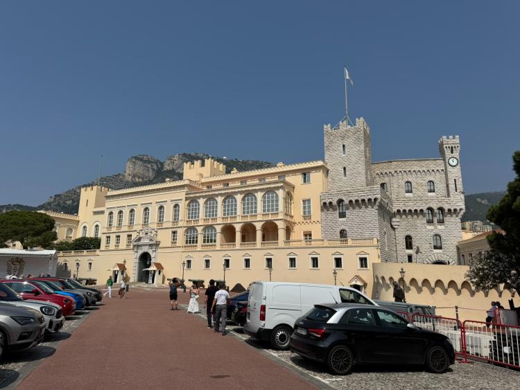 Singlereis Genieten van Zon en Cultuur aan de Bloemenrivièra