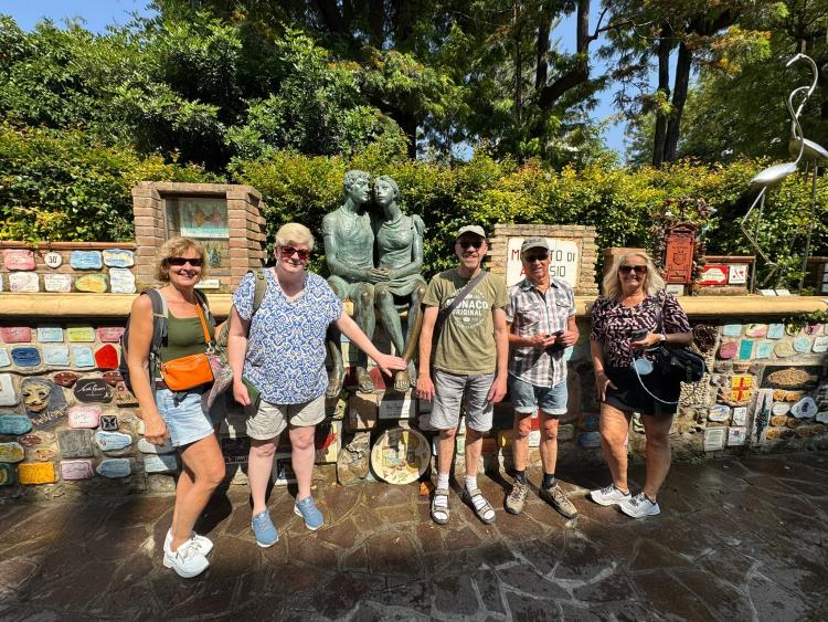 Singlereis Genieten van Zon en Cultuur aan de Bloemenrivièra