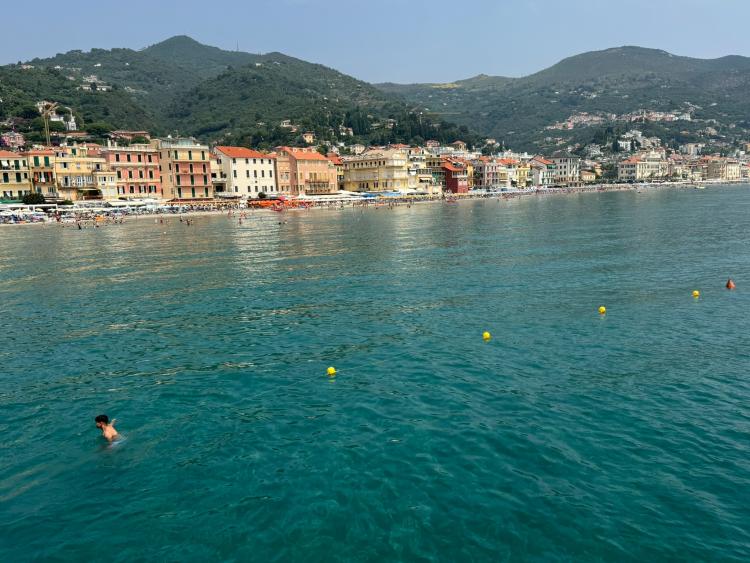 Singlereis Genieten van Zon en Cultuur aan de Bloemenrivièra