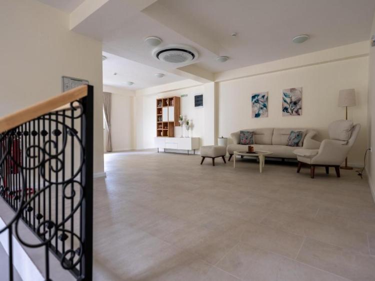 Singlereis Genieten van Zon en Cultuur In Gabrovo, Noord-Macedonië