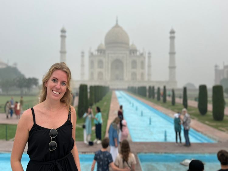 Dag 8 - Agra – Varanasi