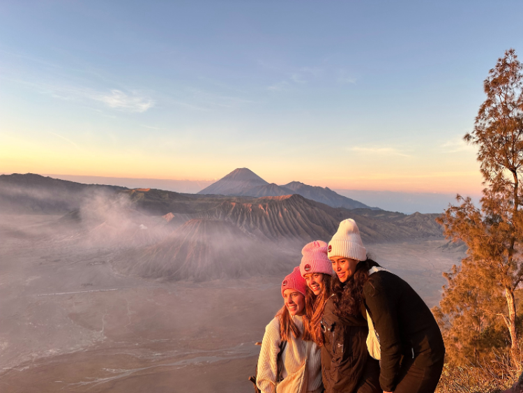 Dag 13: Bromo – Surabaya – Denpasar – Ubud
