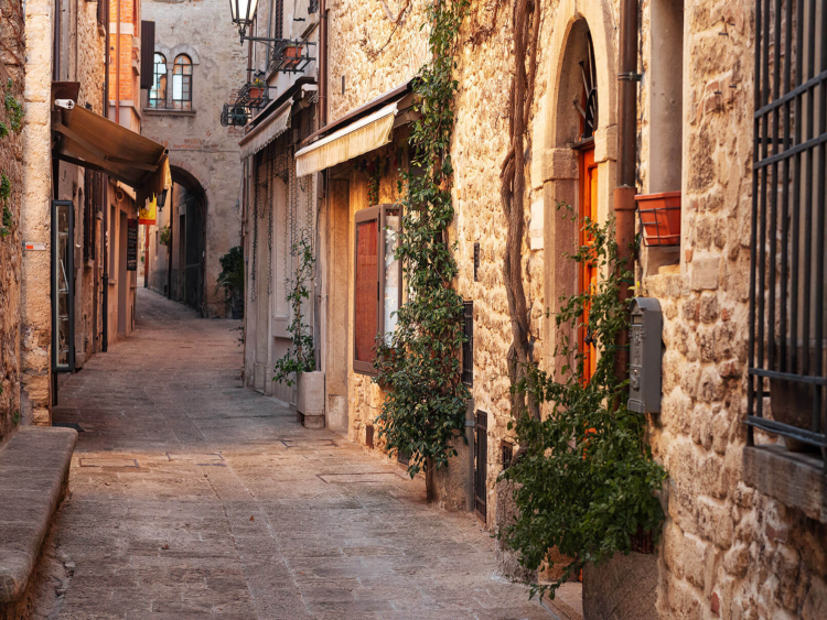 24 december: Vrije dag of dagtocht San Marino