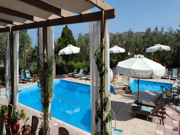 Singlereis Zon, Zee en Strand op Lesbos