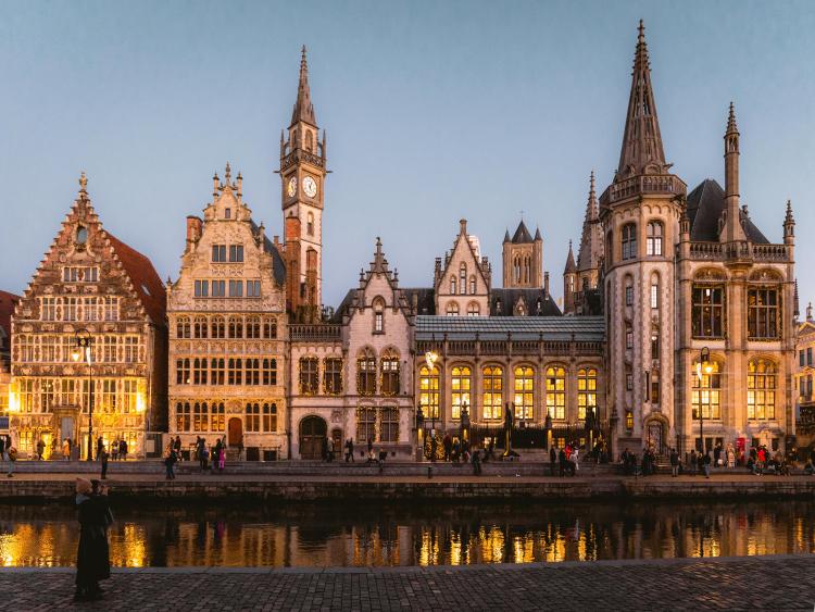 Singlereis Vier de feestdagen in Gent