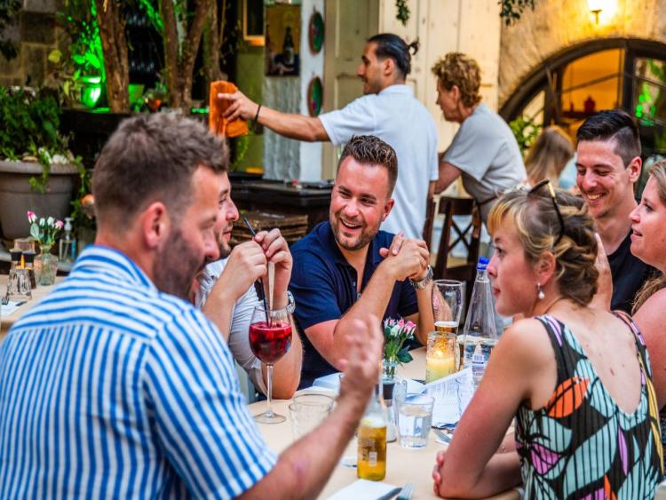 Singlereis Zonvakantie (HBO-WO) In Budva, Montenegro