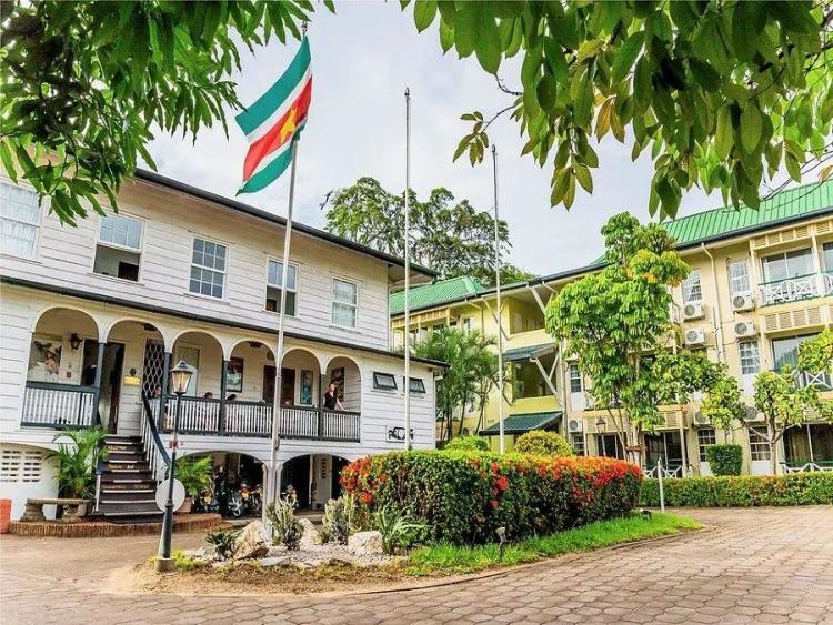 Div. accommodaties Suriname foto 1