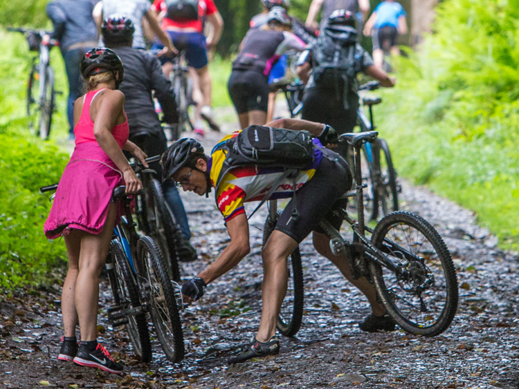 Singlereis Weekendjeweg XL (HBO-WO) Landhuis in St. Hubert - Ardennen